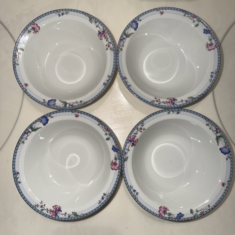 Oneida Rimmed 7" Bowl Set  Blue Lattice Set Of 4